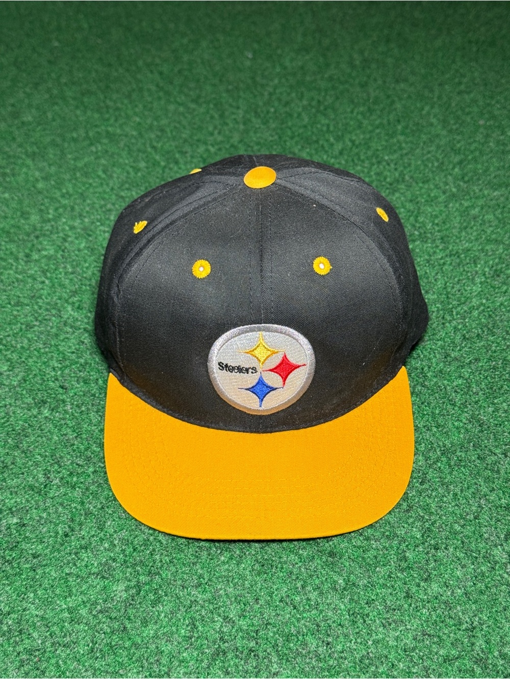 Pittsburgh Steelers Vintage Hat Youth Snapback 90s NFL Black Yellow Retro Logo